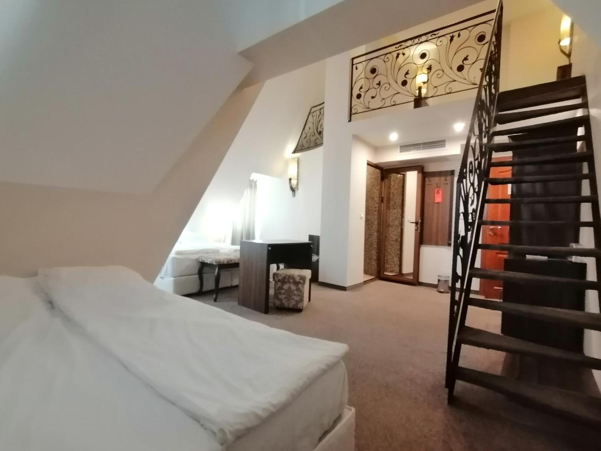 Hotel Aristokrat Obzor Exterior foto