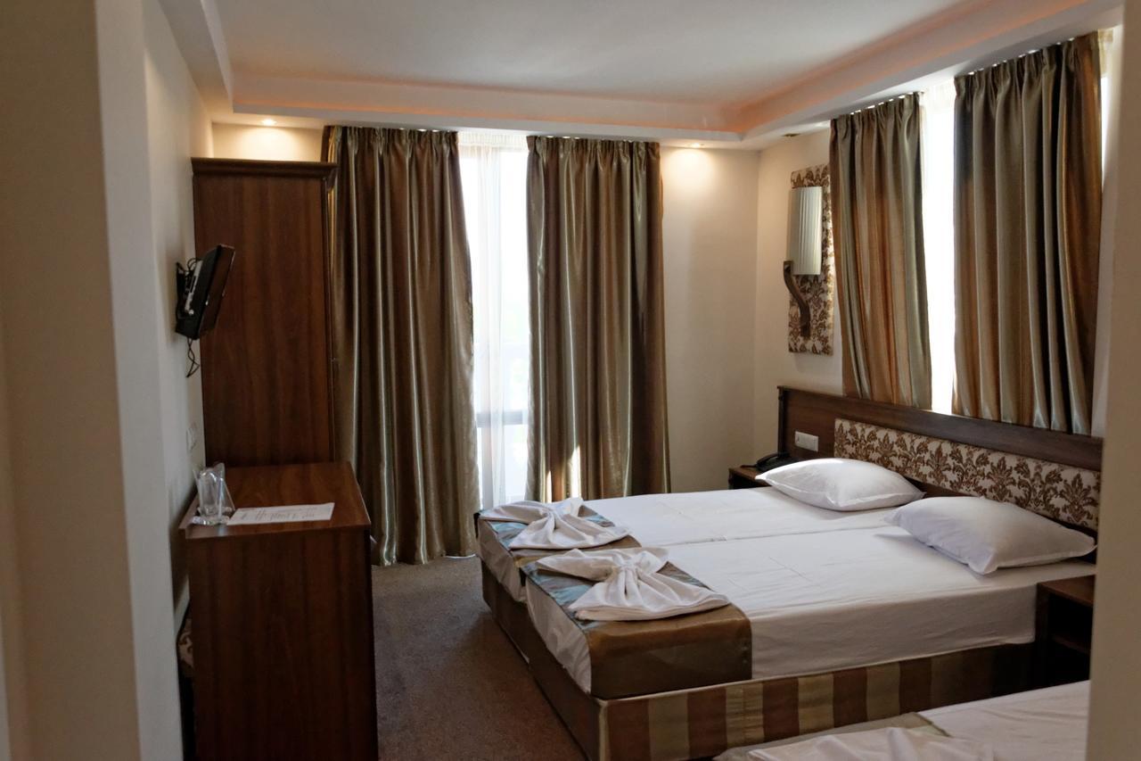 Hotel Aristokrat Obzor Exterior foto